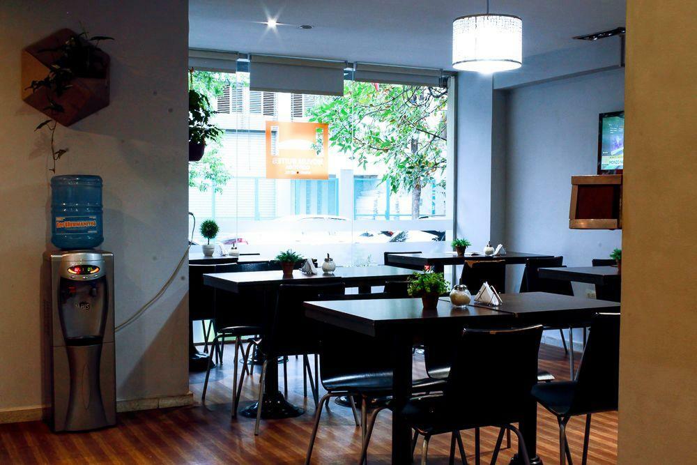 诺沃姆套房公寓式酒店 科尔多瓦 外观 照片